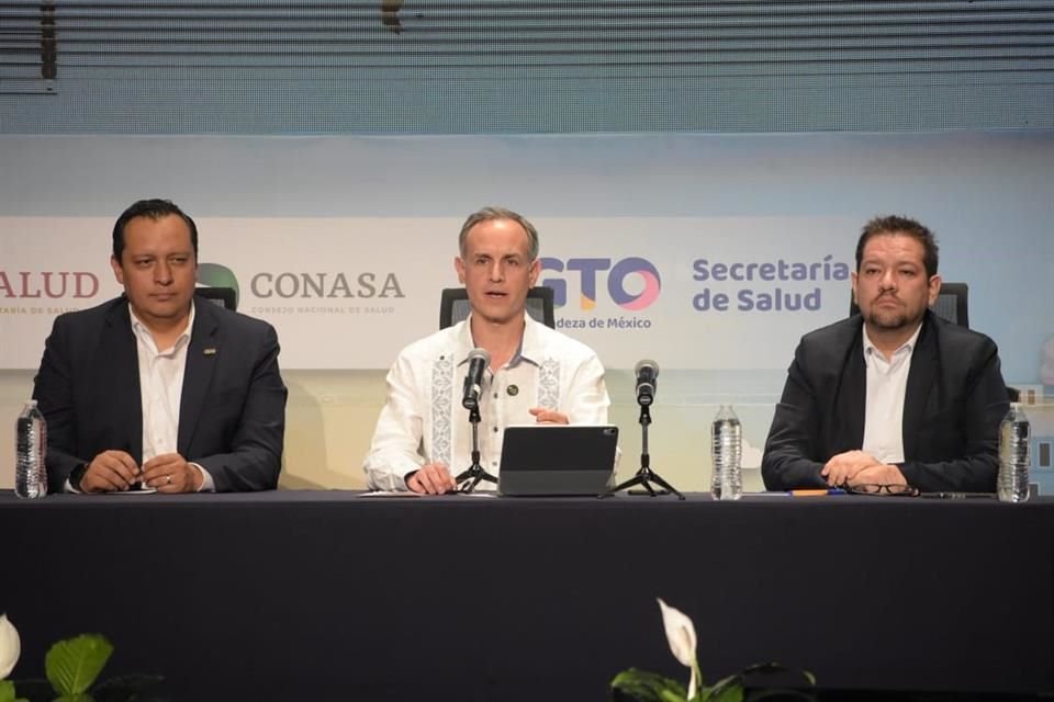 López-Gatell explicó que, hasta el momento, no se ha especificado de cuánto dinero se necesita o de cuánto se podría disponer, tanto en cada uno de los 32 estados como a nivel federal.