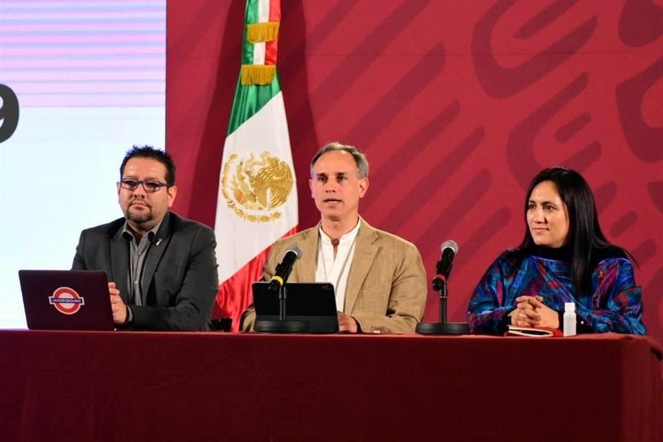 Durante la conferencia sobre el coronavirus de este sábado.