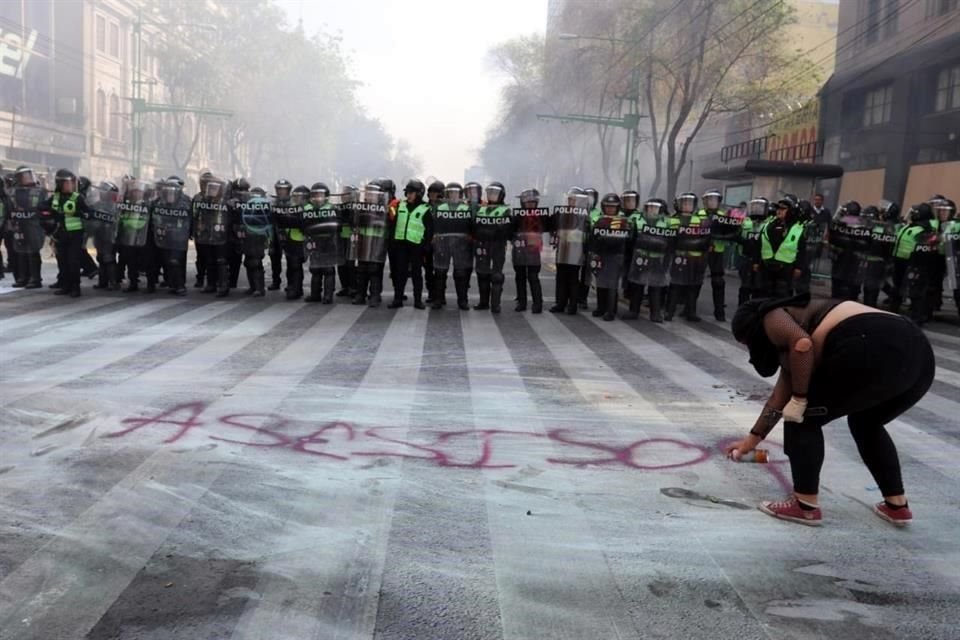 Despliegue de policías en Eje Central.