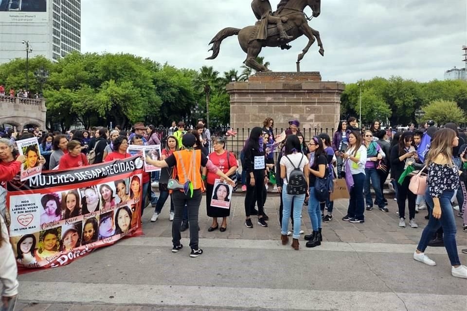 Madres de personas desaparecidas también alzaron la voz.