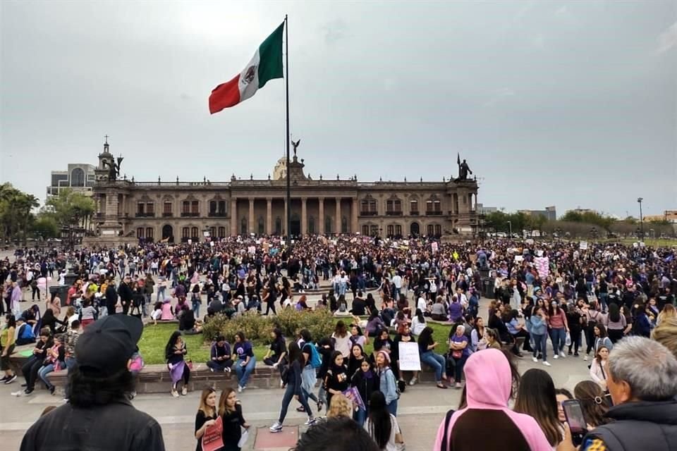 La Explanada de reunión fue el punto de salida y de conclusión de la marcha.