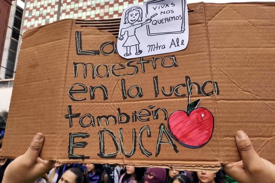 En la marcha hubo llamados a lograr una mejor en la educación.