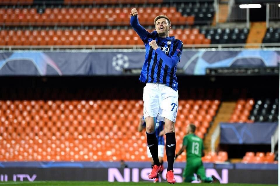 Josip Ilicic festejó sus cuatro goles sin testigos en las gradas.