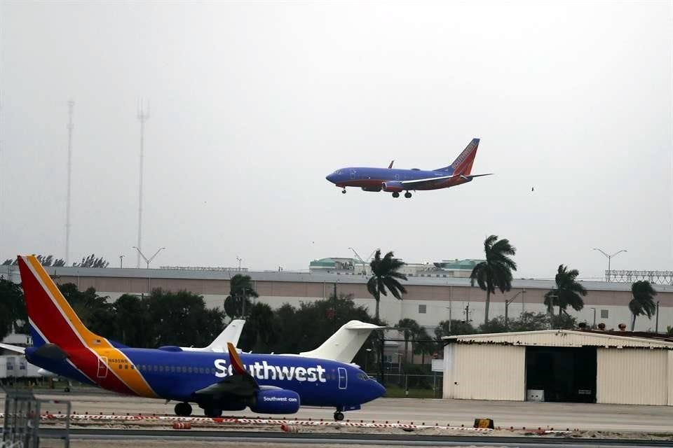 Las acciones de SouthWest caían más de 14 por ciento en Wall Street.