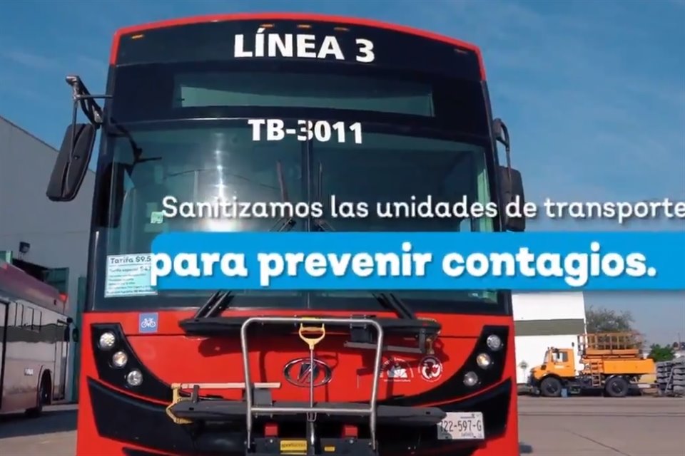 La Secretaría de Transporte compartió un video con acciones de limpieza en unidades.