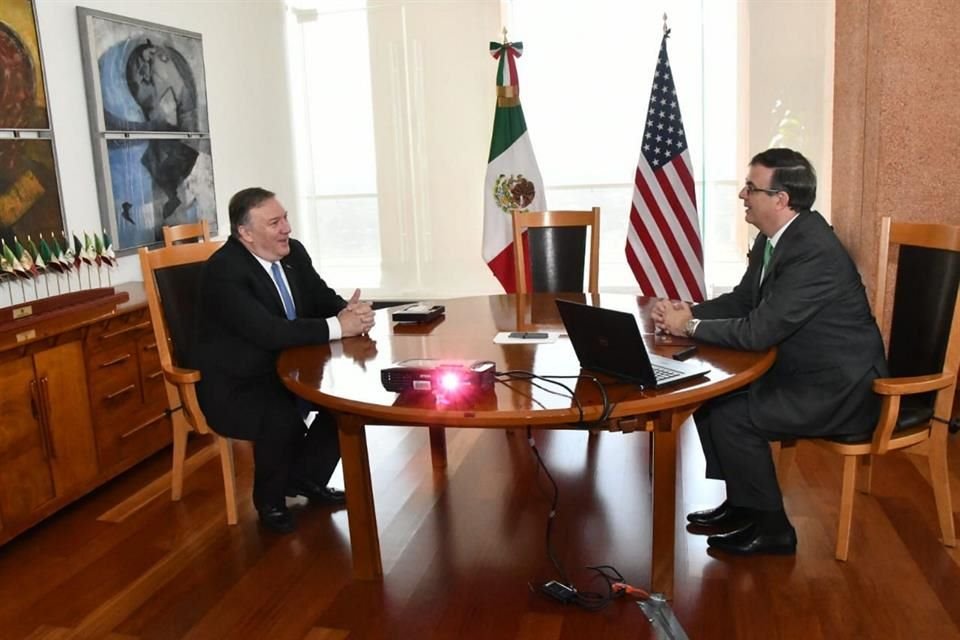 Mike Pompeo y Marcelo Ebrard.