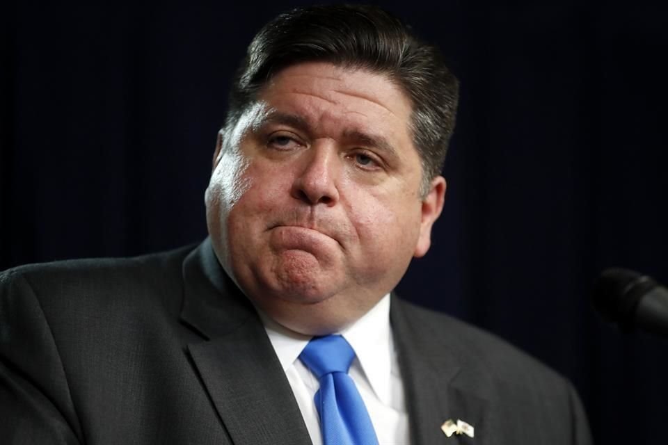 El Gobernador JB Pritzker dijo que el cumplimiento de la orden de permanecer en casa quedará en manos de las fuerzas policiales.