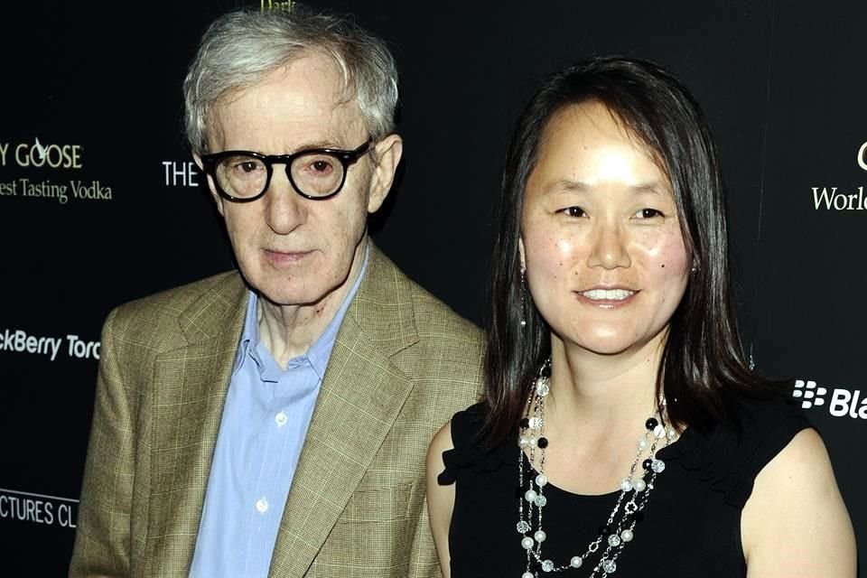 Woody Allen y Soon -Yi sostienen una relación desde hace 22 años.