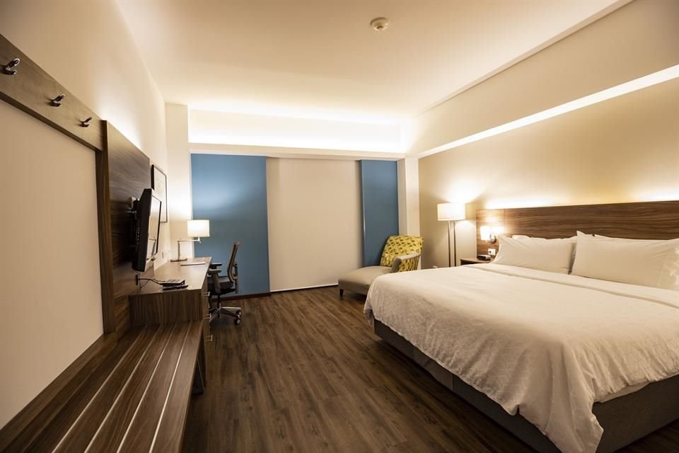 Si tienes una reservación de hotel para las próximas semanas y quieres modificarla, estas son las políticas de algunas cadenas hoteleras.