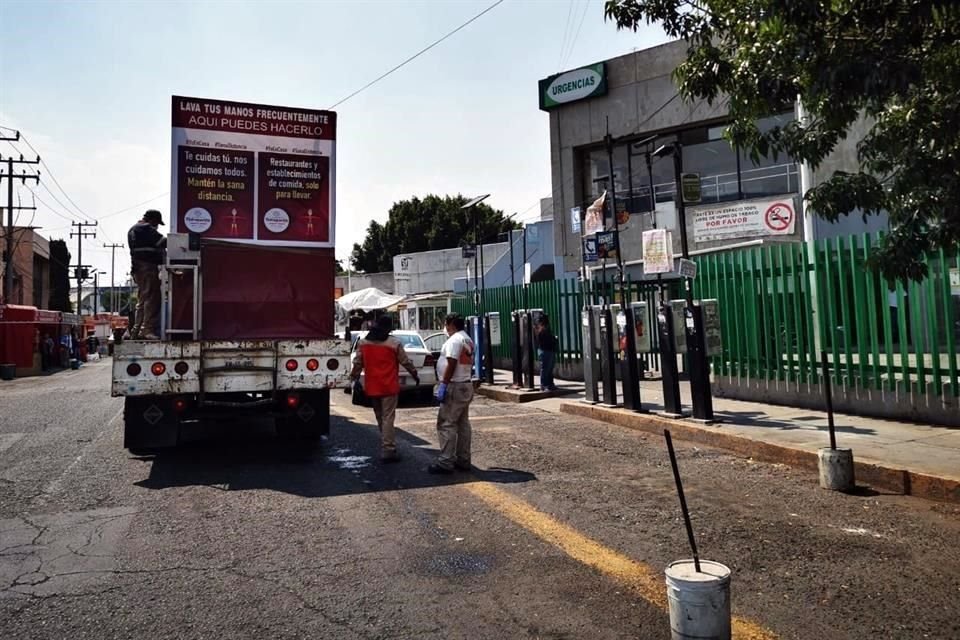 En la clínica 72 del IMSS, en Tlalnepantla, se confirmó que 20 médicos tienen covid19.