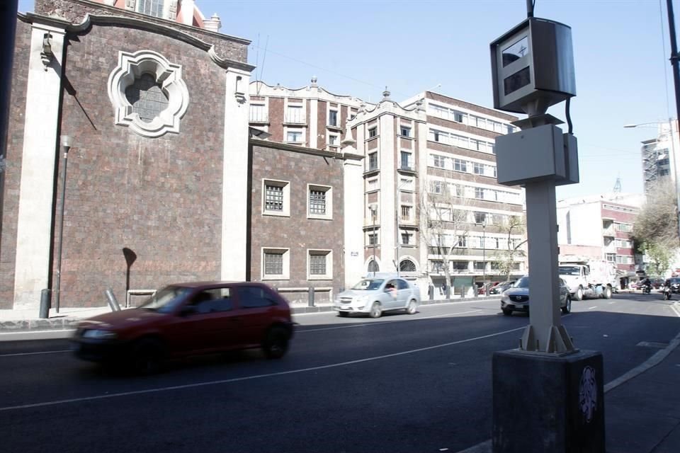 Estudios han comprobado que las multas cívicas funcionan para cambiar comportamientos; sin embargo, no en las faltas de tránsito.