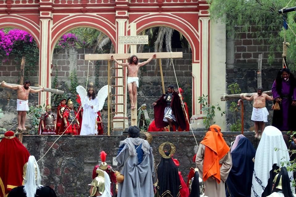La ya tradicional procesión se desarrolló sin bullicios y muchedumbre.