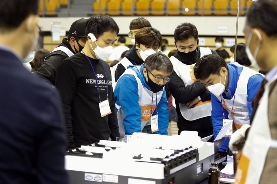 Le elección en Corea del Sur tuvo la mayor participación en el país desde 1992, en medio de medidas por el Covid-19.