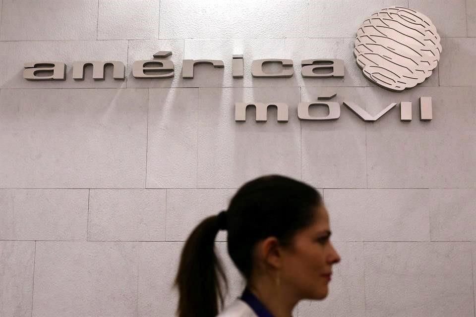 Los ingresos de AMX aumentaron 3.3% anual en el trimestre, a 217 mil mdp.