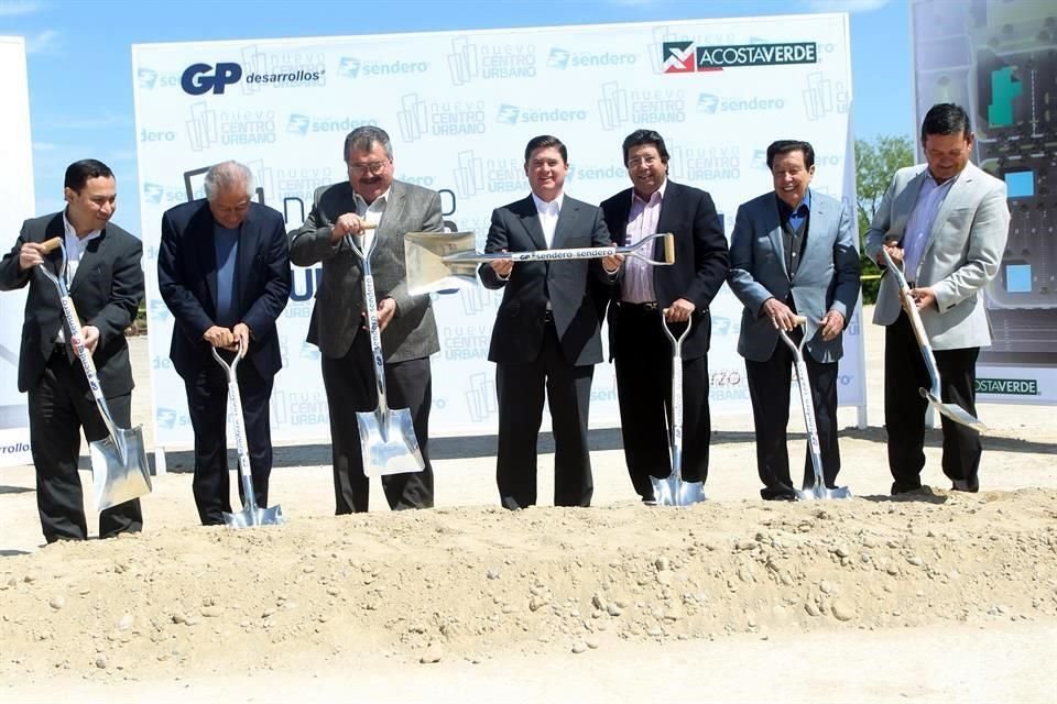 Banderazo de inicio de obra Paza Sendero La Fe, en sinergias con el desarrollador de plazas comerciales, Grupo Acosta Verde