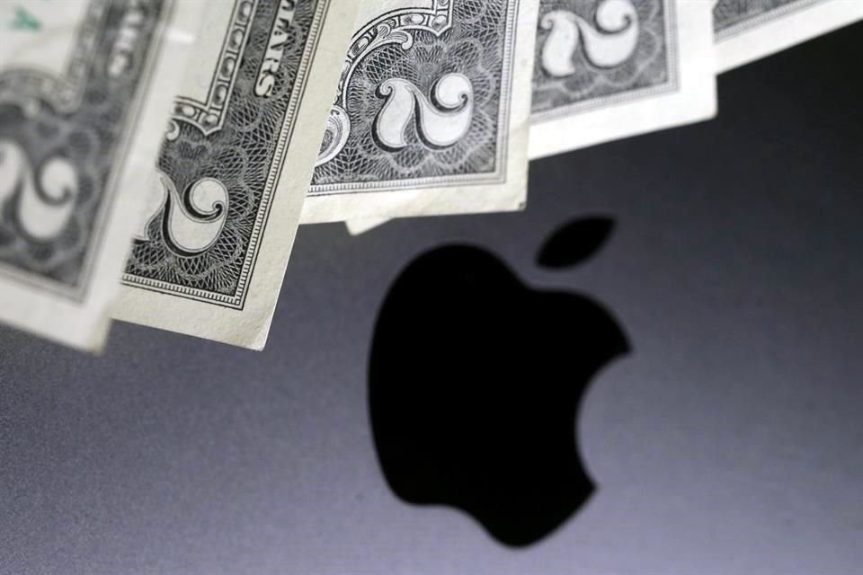 En marzo, la brecha entre los valores de mercado de Apple y Saudi Aramco era de más de 500 mil millones. 