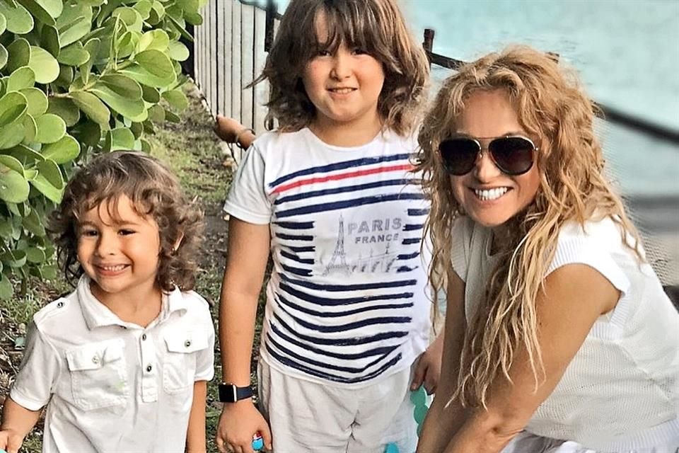 Nicolás Vallejo 'Colate' dice que su hijo Andrea Nicolás no quiere estar con la cantante.