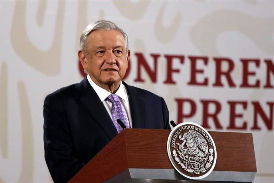 El Presidente condenó la amenaza que recibió REFORMA de un hombre que dijo que el diario 'sobrepasó la línea' en sus críticas al Mandatario.
