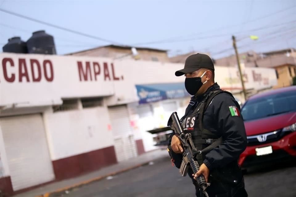 Ante repunte de casos de #COvid_19, Ecatepec y Neza analizan volver a semáforo rojo.
