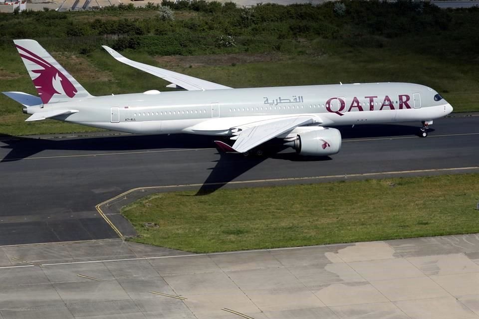 Qatar Airways no hizo más comentarios sobre lo dicho por Marcelo Ebrard.