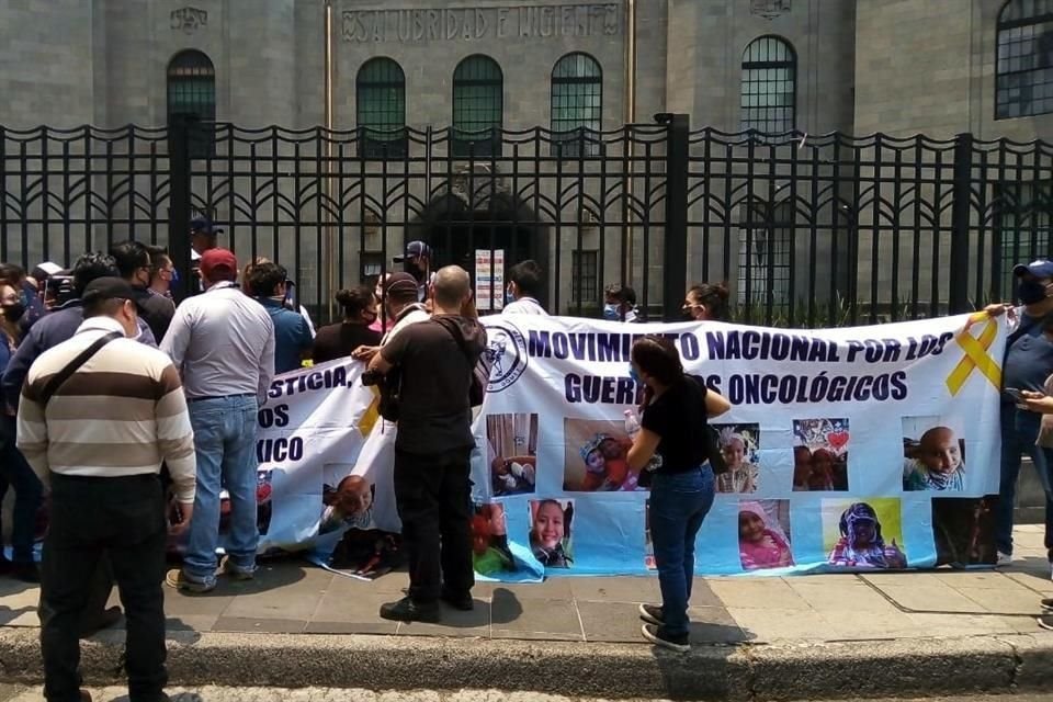 Los inconformes frente a la dependencia federal.