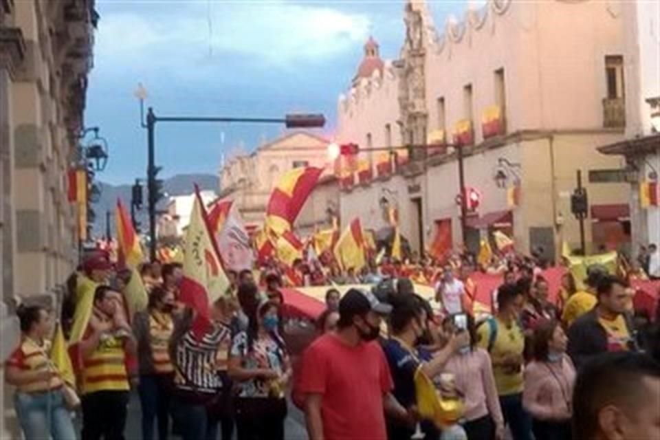 Los aficionados no han dejado de protestar en Morelia.