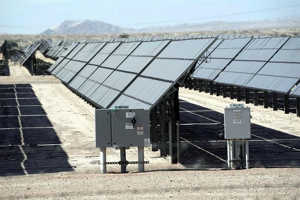 Tenaska Imperial Solar Energy Center South en El Centro, California.