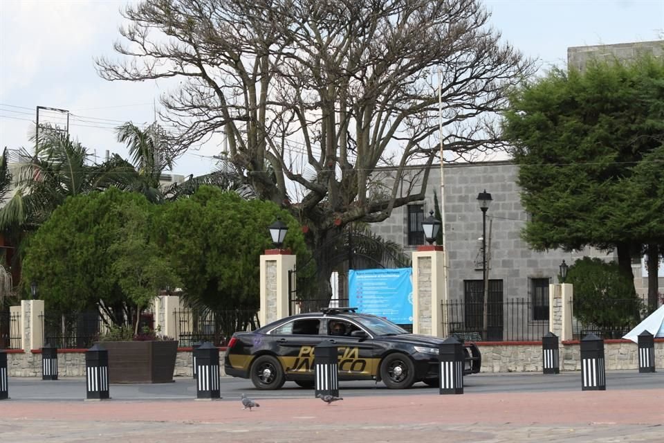 Autoridades cercaron las inmediaciones de la Plaza Principal del pueblo, donde se encuentra el edificio de Presidencia y no hubo manifestantes.