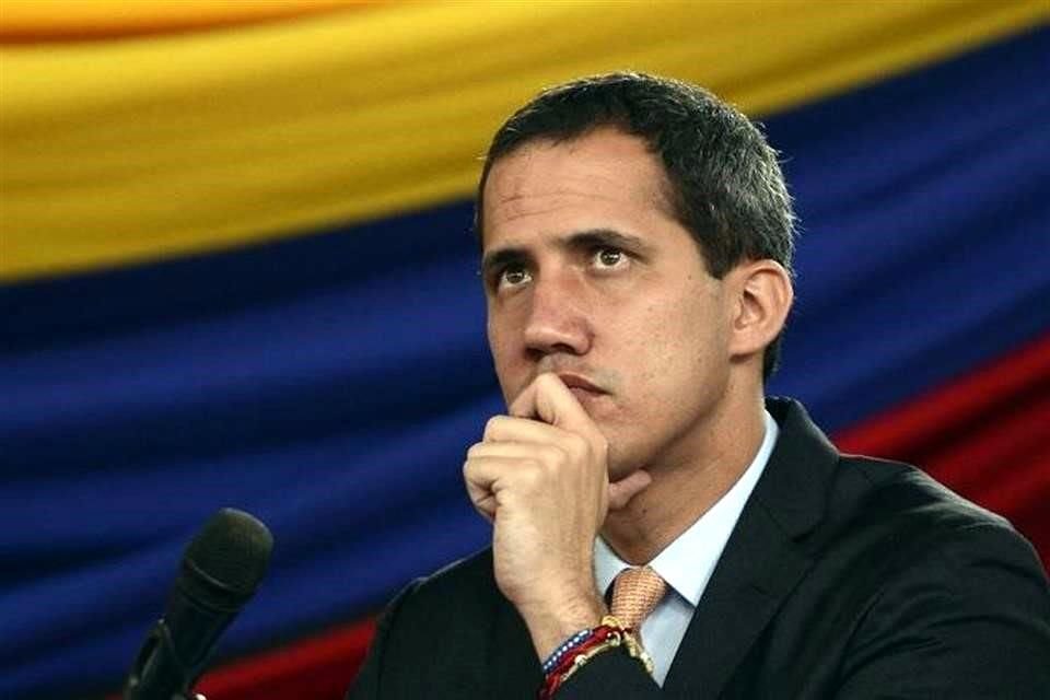 Guaidó no dio detalles sobre si Hafter se encontraba o no a bordo de la aeronave que presuntamente aterrizó en Venezuela.