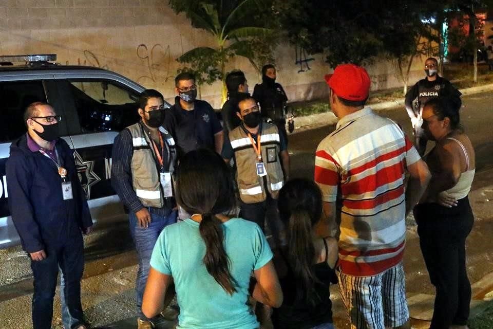 El Municipio montó un operativo en Santa Fe, Valle de Tejeda y Chulavista, donde se visitaron cinco domicilios que fueron apercibidos por rebasar los decibeles permitidos.