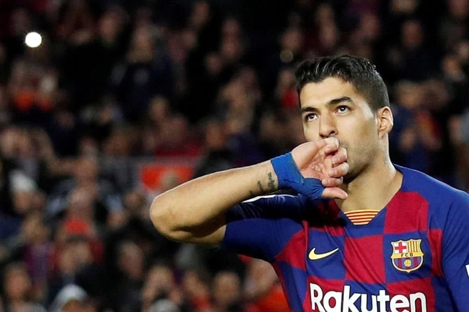 Luis Suárez regresa con el Barcelona.