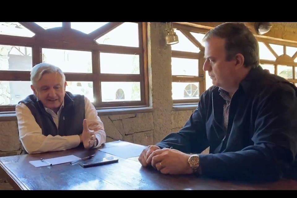 El Rolex es modelo Sumariner Date y, de acuerdo a la página de la marca suiza de relojes, fue el primer reloj de pulsera que podía sumergirse hasta 100 metros debajo del agua.