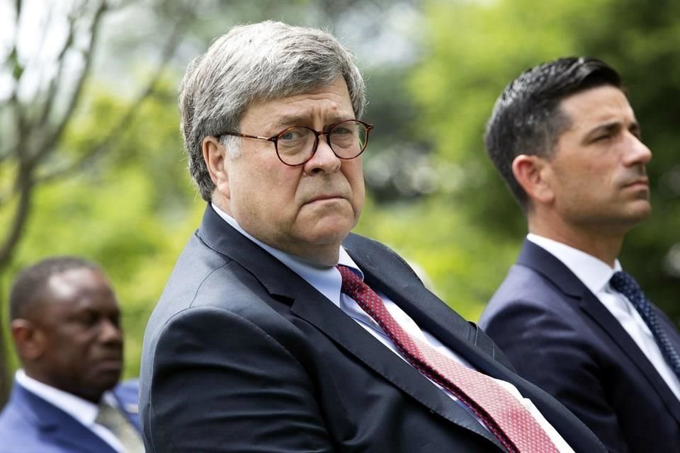 El fiscal General William Barr listens ordenó a la Oficina Federal de Prisiones programar las ejecuciones a partir de mediados de julio.