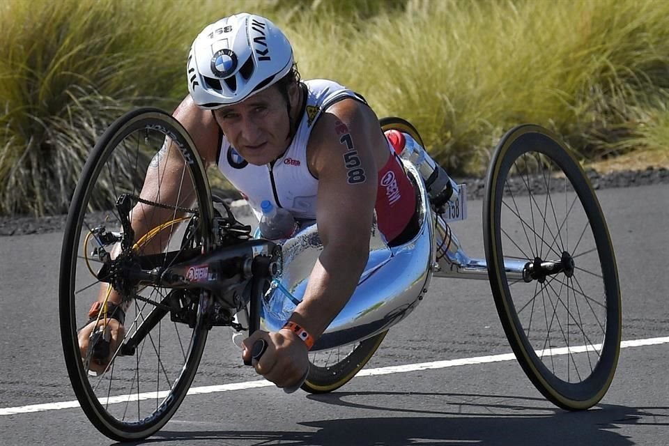 Alessandro Zanardi está muy delicado.