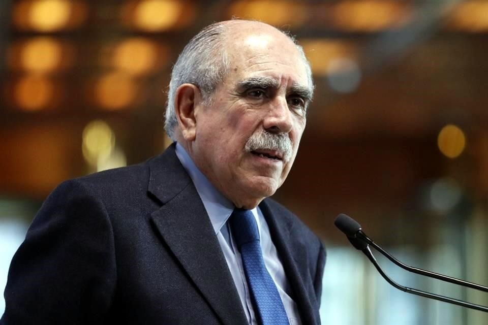 Pablo Gómez, economista, es militante de Morena y fue dirigente del Partido Comunista.