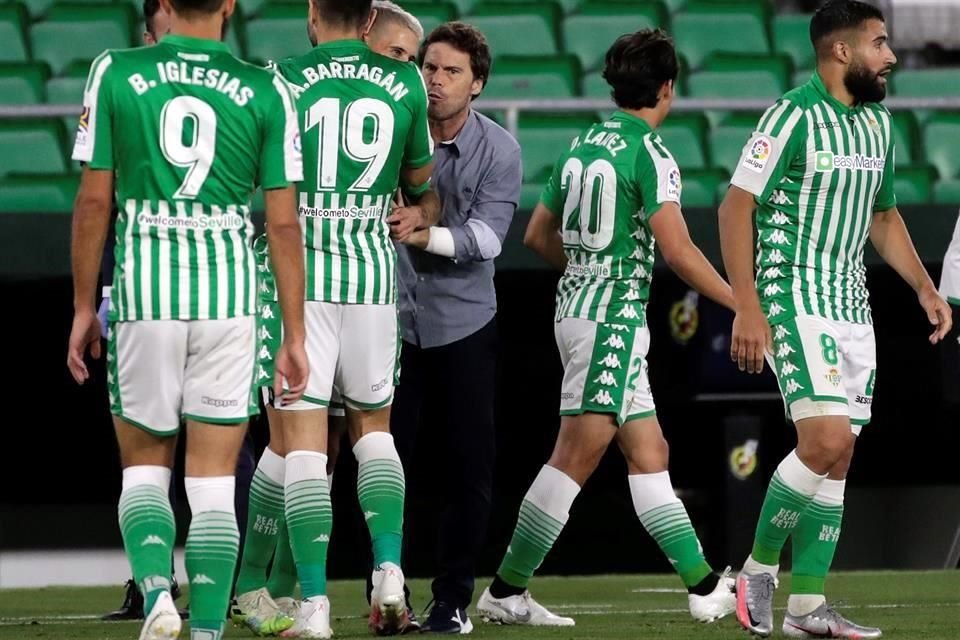 El Betis hace cambio de estratega.