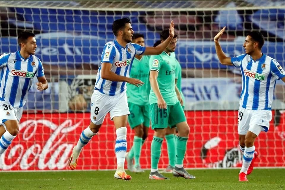 Merino entró por segundo poste y definió por arriba con potencia para el 2-1.