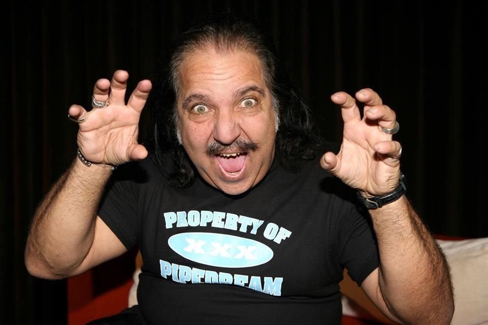 El actor porno Ron Jeremy es acusado de violación 