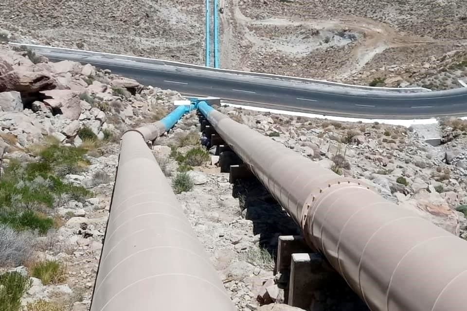 Los tubos ahora serán cafés y no azules.