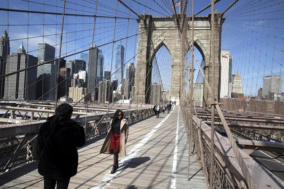 Vista del puente de Brooklyn en Nueva York.