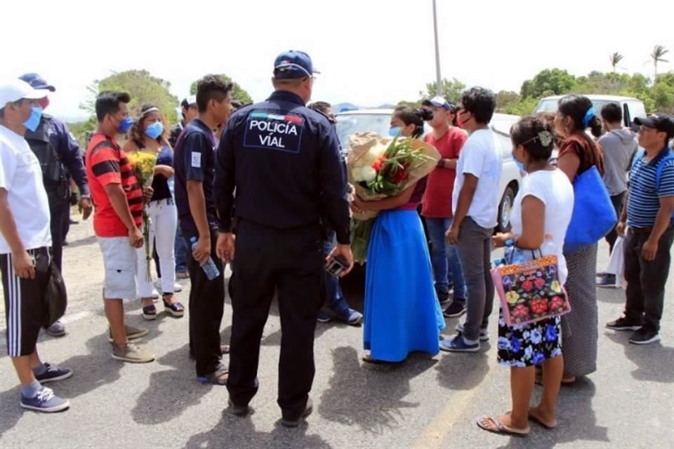 A pesar de la presencia de autoridades estatales, la situación en San Mateo del Mar es tensa.
