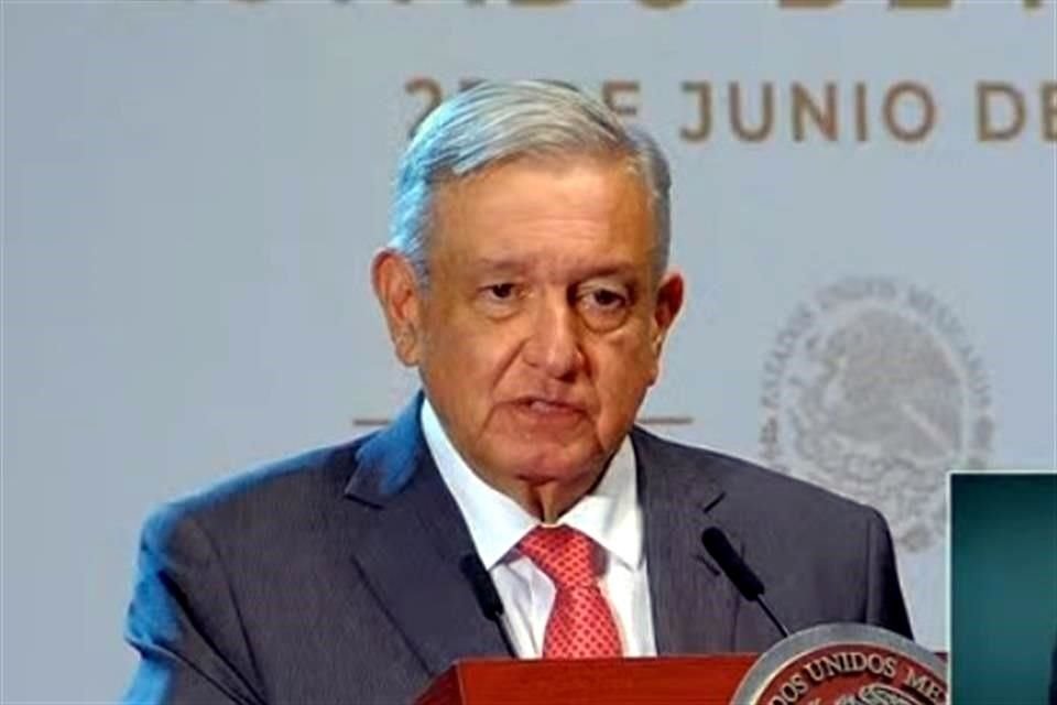 López Obrador ofreció conferencia de prensa en Texcoco, Estado de México.