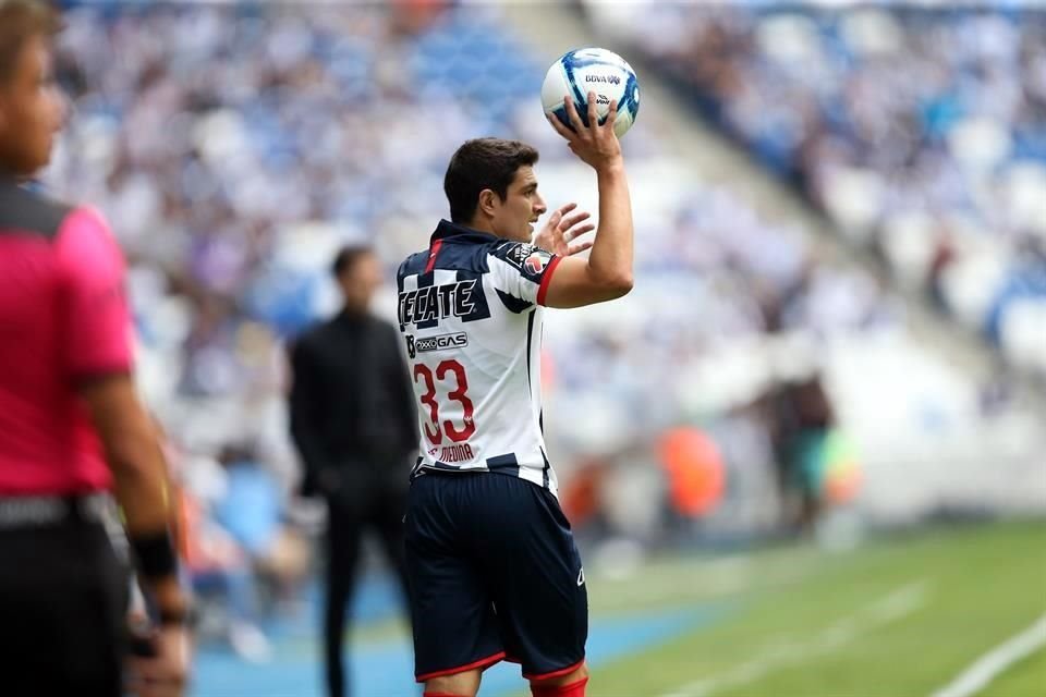 El colombiano y los Rayados regresaron recientemente a entrenamientos presenciales en El Barrial.