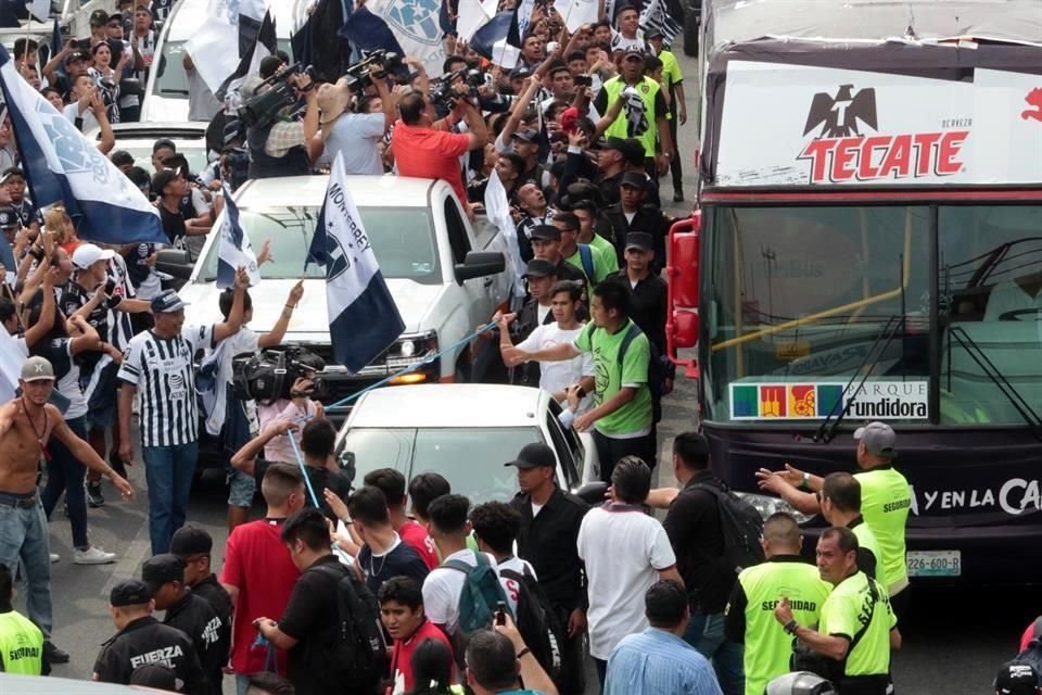 La caravana será en autos, para evitar la acumulación de personas a pie.