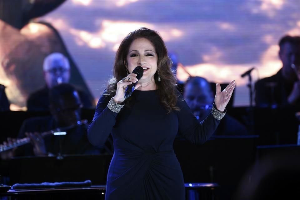 Gloria Estefan regresa después de siete años sin publicar un disco.