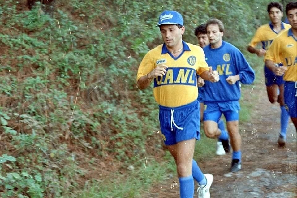 En 1993 fue la última vez que Tigres no salió de la Ciudad en verano, hizo su trabajo físico de pretemporada en Chipinque.