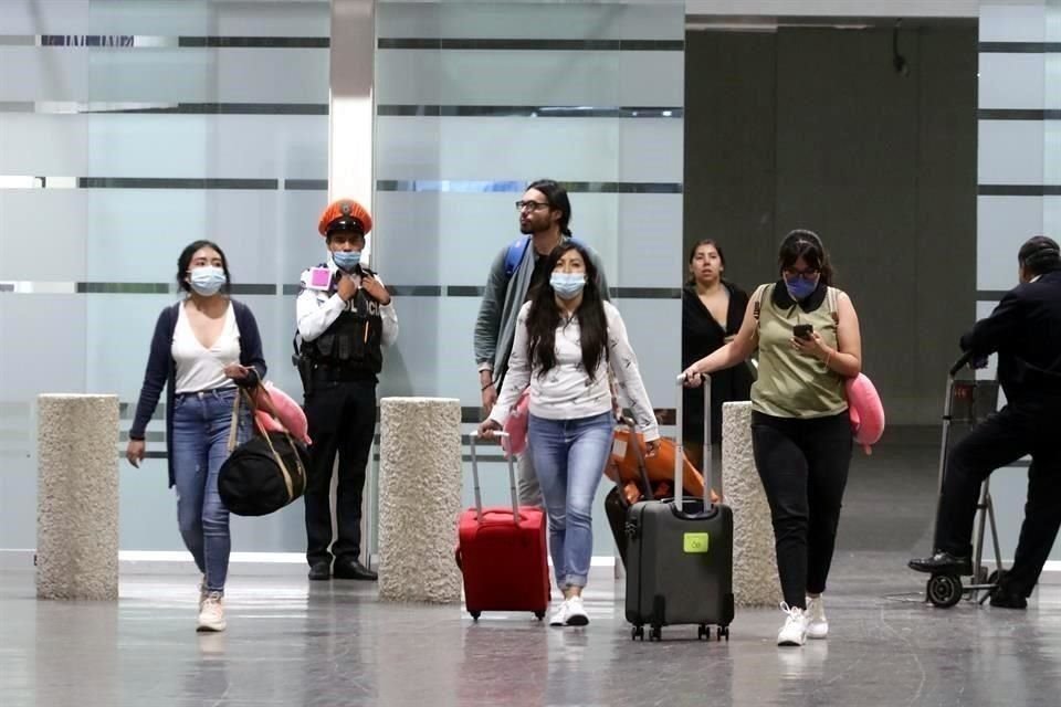 Del 01 al 19 de mayo de 2020, fueron inspeccionados sólo mil 589 pasajeros, informó el aeropuerto.