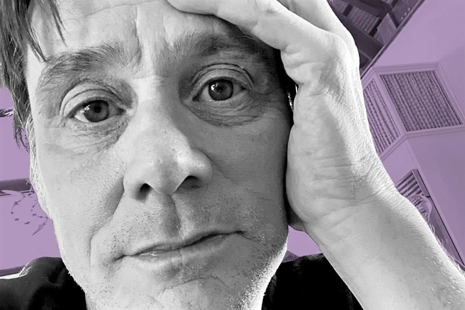 El actor asegura que el libró revelará detalles sobre el mundo de Hollywood, sus excesos, narcisismo y vanidad.