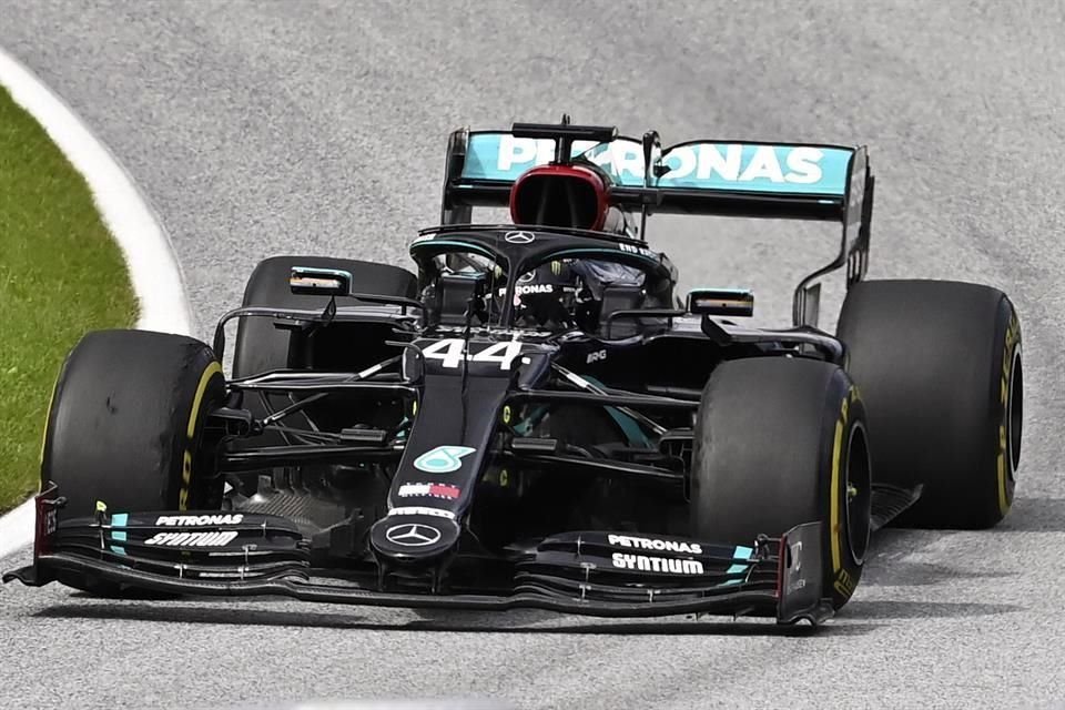 Lewis Hamilton marcó el mejor tiempo en los dos entrenamientos libres para el Gran Premio de Austria.