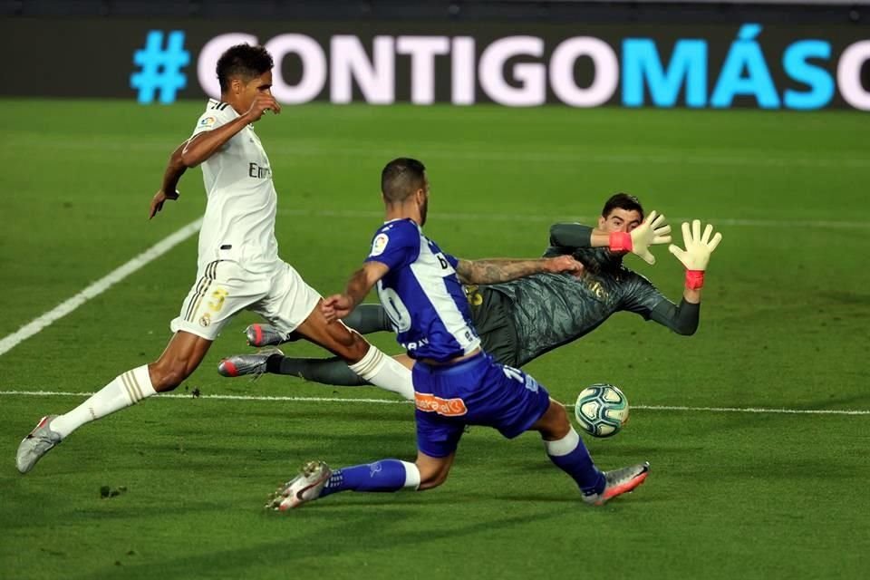 Courtois fue clave para el triunfo.